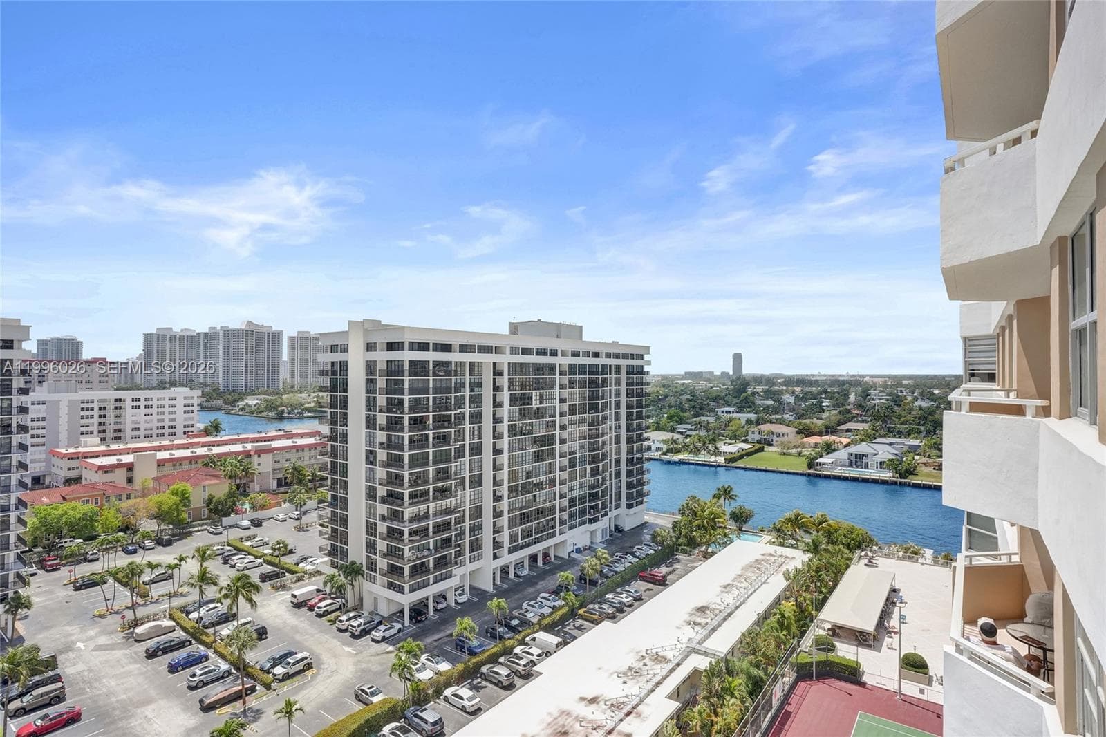 Hemespheres · #12A in Hallandale Beach - Photo 4