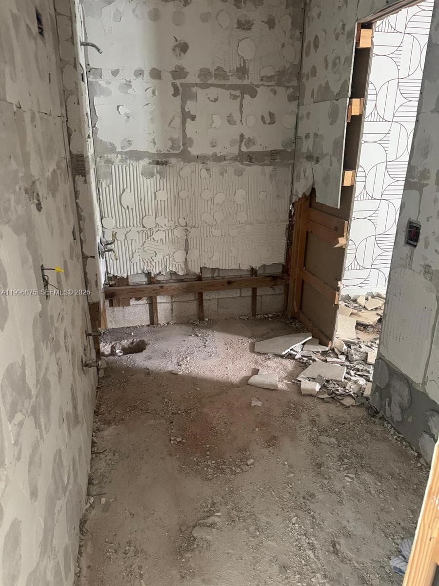 290 NW 125th Ave photo 7