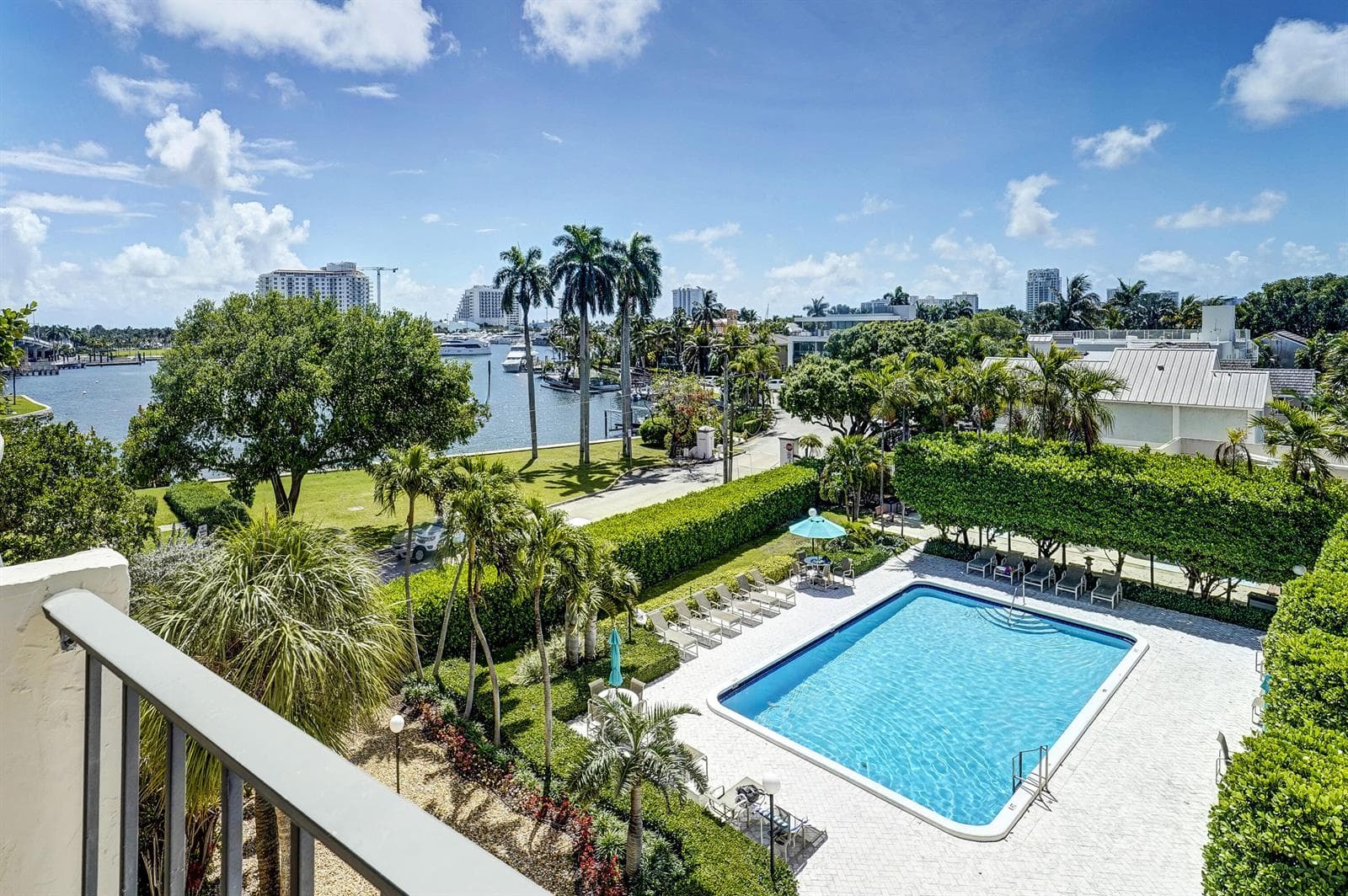 2500 E Las Olas Blvd Apt 403-print-025-0