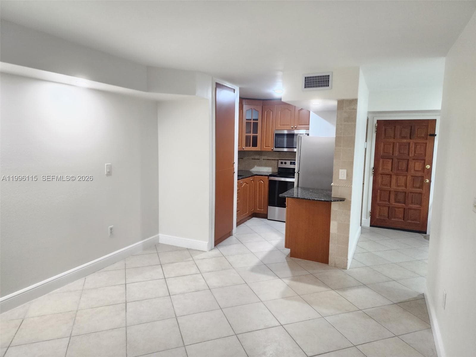 ISLA DEL MAR CONDO · #415 in Miami - Photo 2