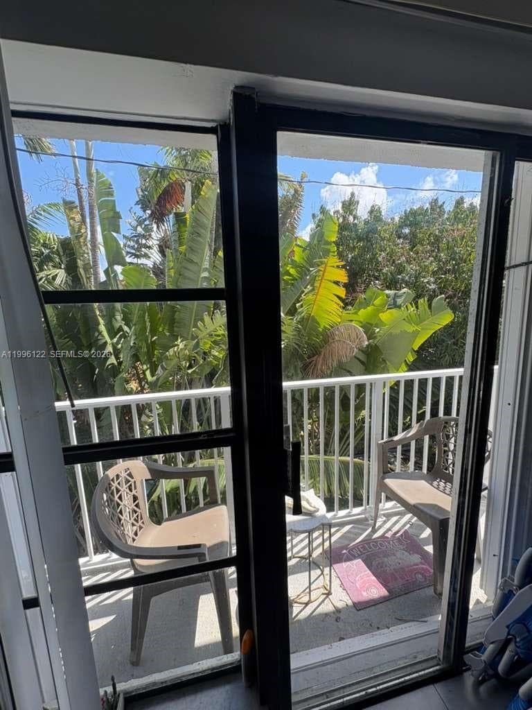 RIVIERA CONDO · #38 in Miami Beach - Photo 6