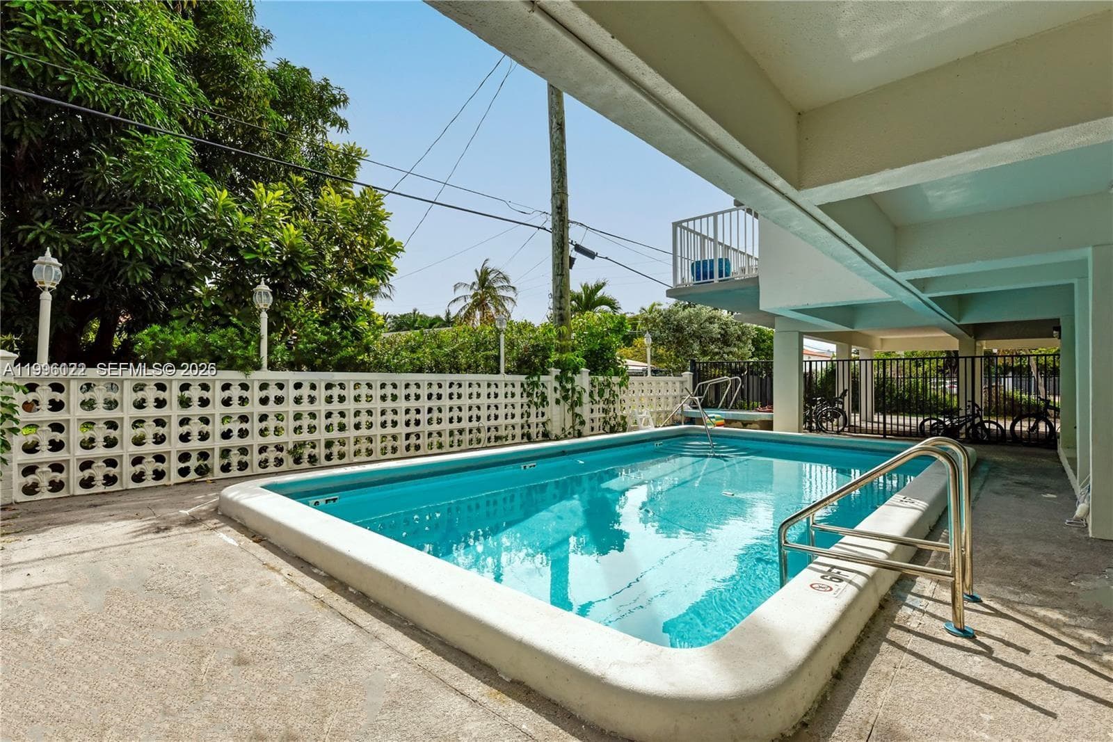 RIVIERA CONDO · #38 in Miami Beach - Photo 20