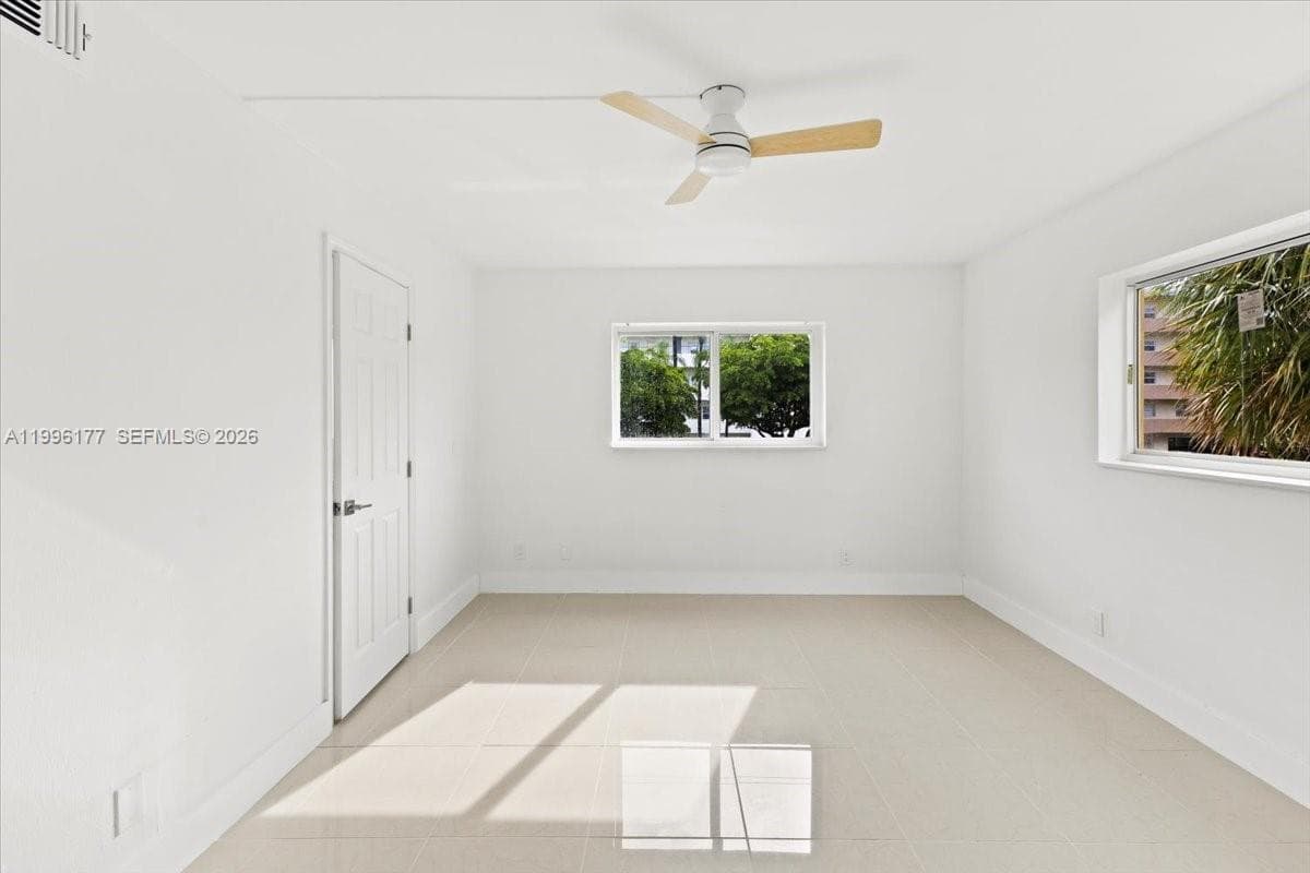 MEADOWBROOK TOWERS CONDO · #201 in Hallandale Beach - Photo 11