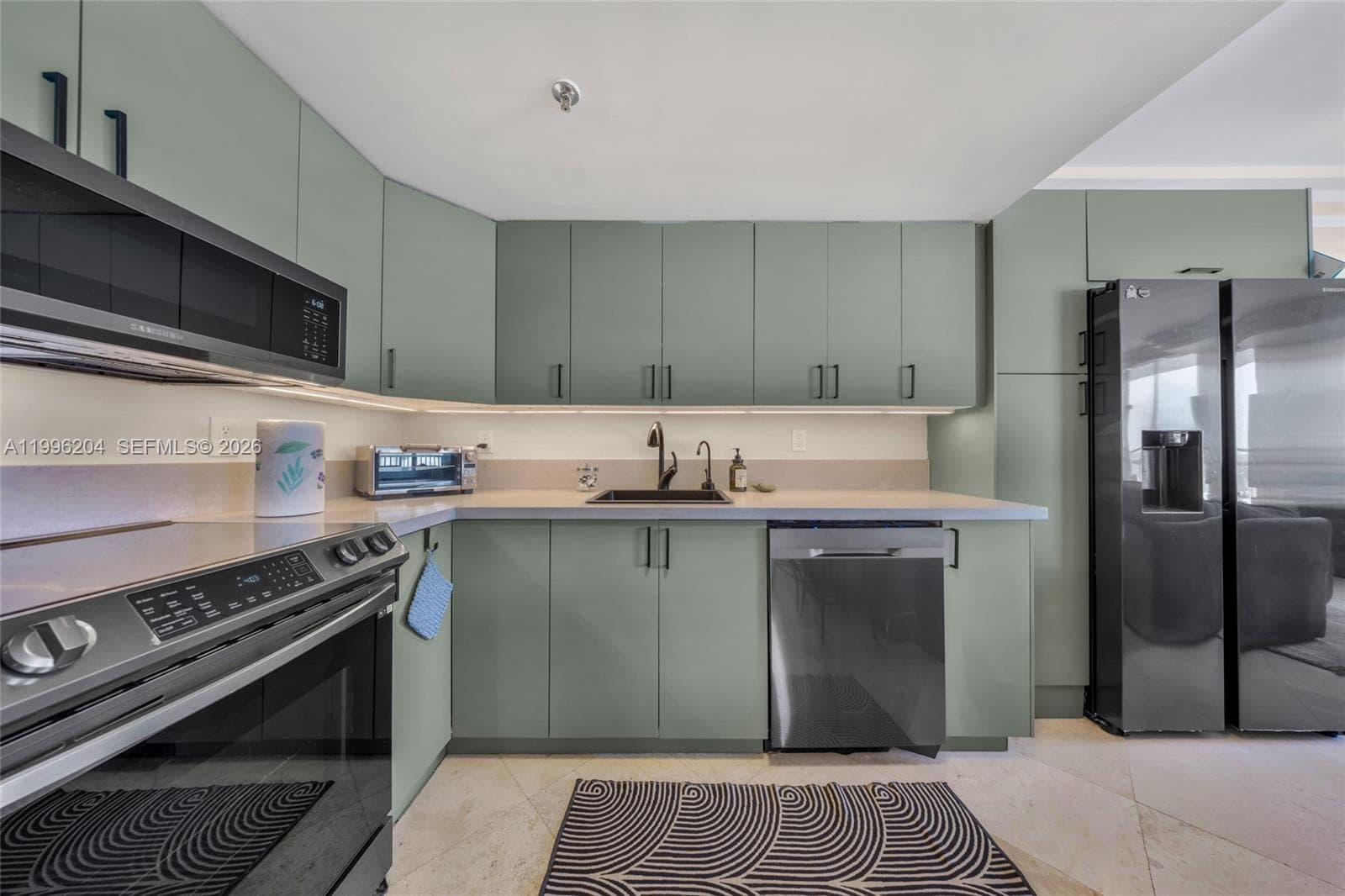 BAYVIEW PLAZA CONDO · #802 in Miami Beach - Photo 10
