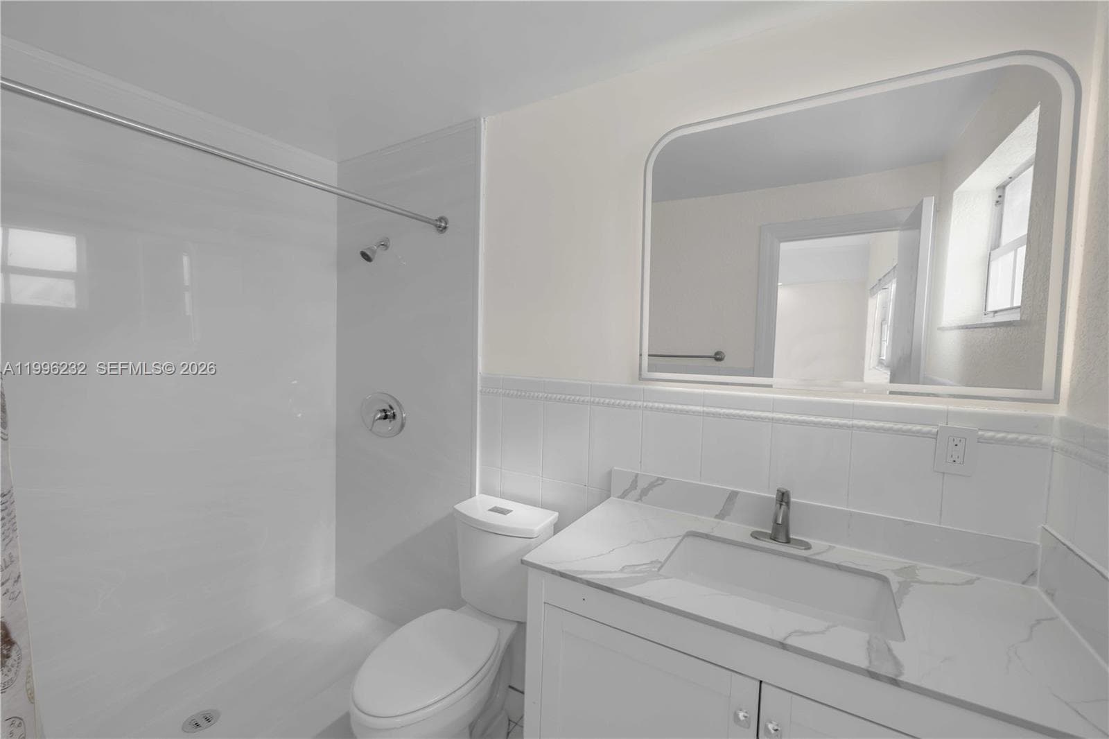 Woodlake · #210 in Hallandale Beach - Photo 10