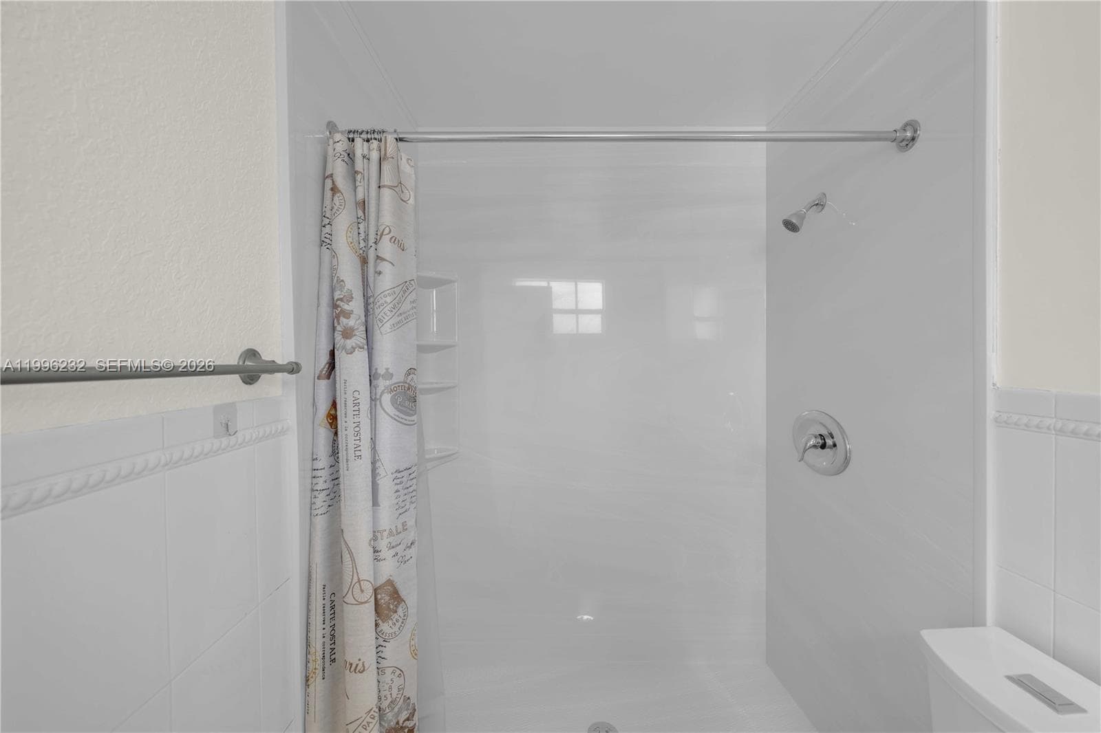 Woodlake · #210 in Hallandale Beach - Photo 14