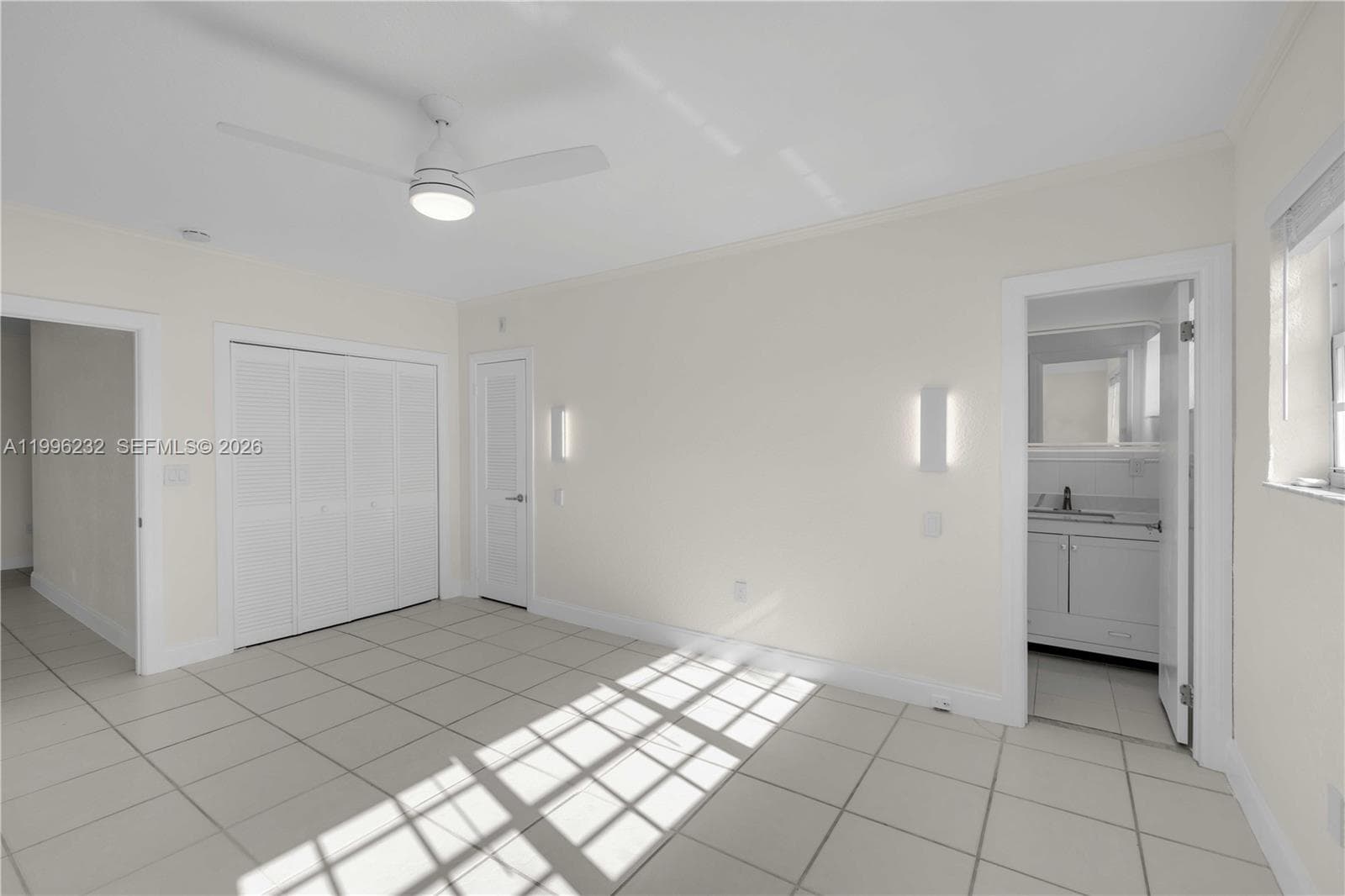 Woodlake · #210 in Hallandale Beach - Photo 18