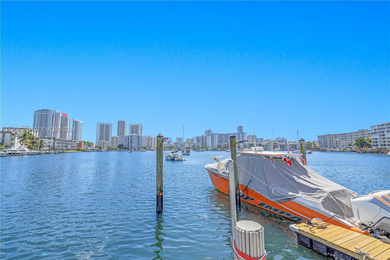 Woodlake · #211 in Hallandale Beach - Photo 27