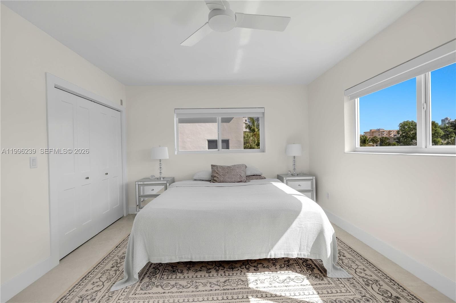 Woodlake · #211 in Hallandale Beach - Photo 18