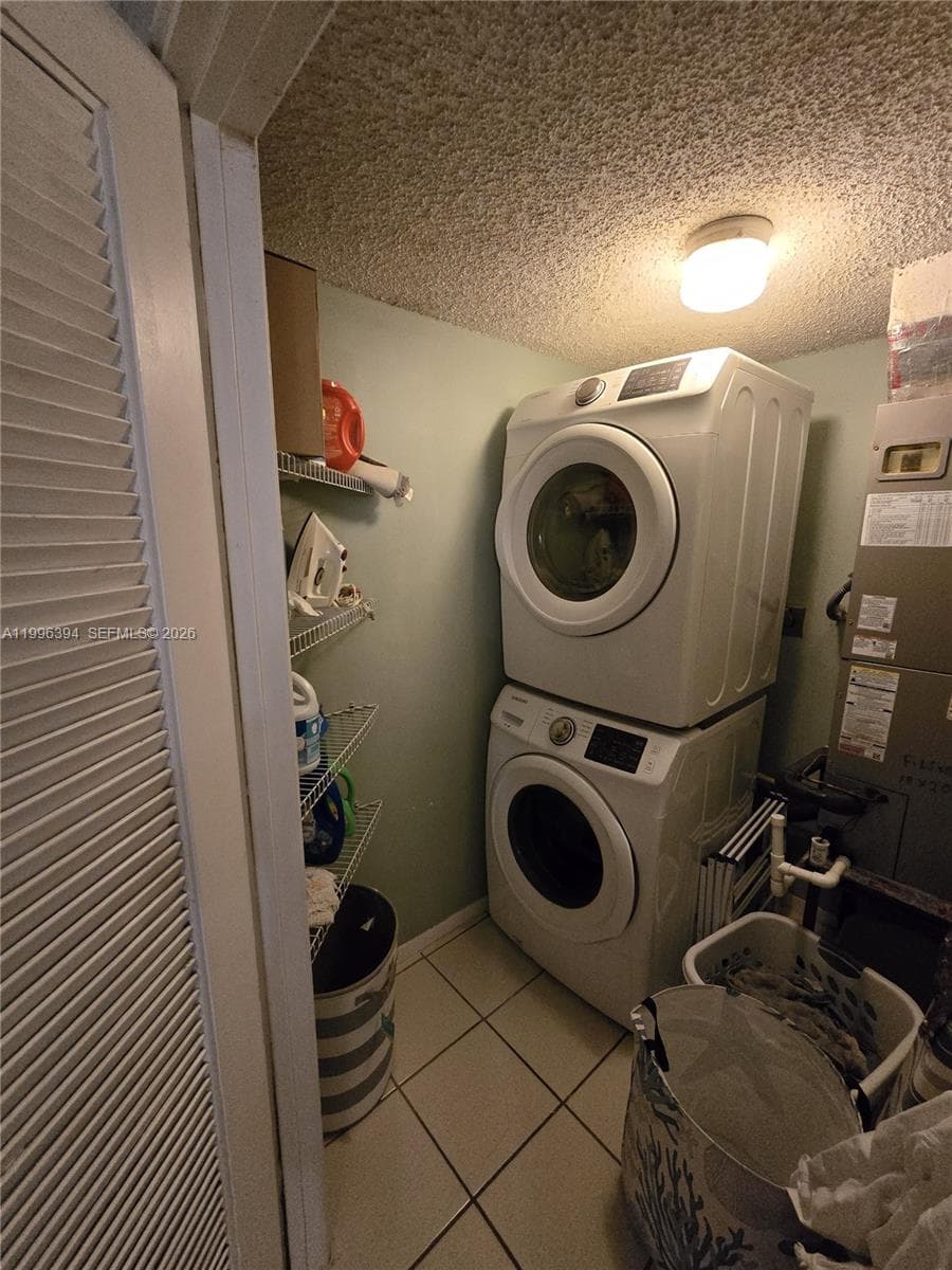 LAGO DEL REY CONDO · #1901 in Hialeah - Photo 15