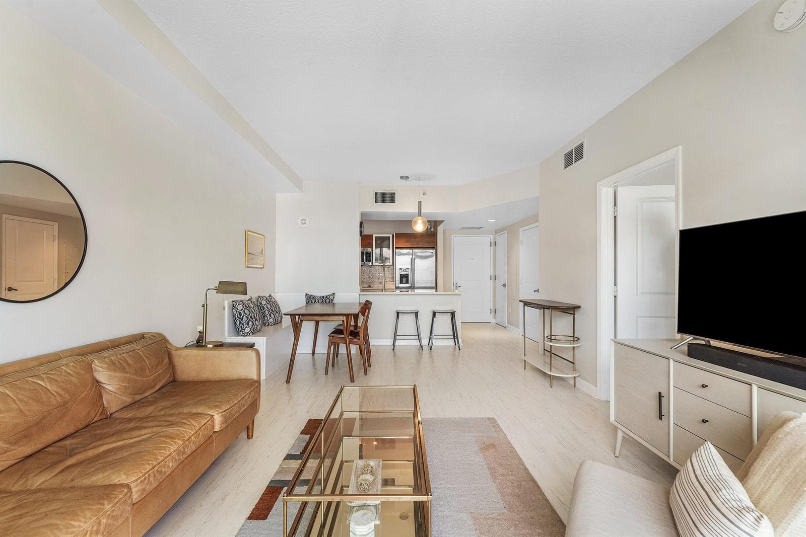 011-480HibiscusStreet-607-WestPalmBeach-