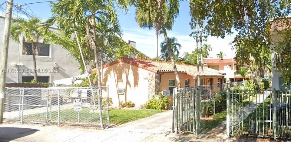 LAWRENCE ESTATE LAND CO · #3 in Miami - Photo 1