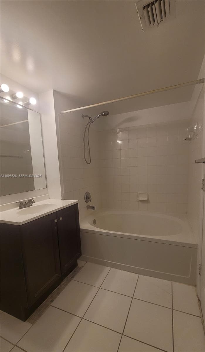 2961 NE 185th St #1607 photo 10