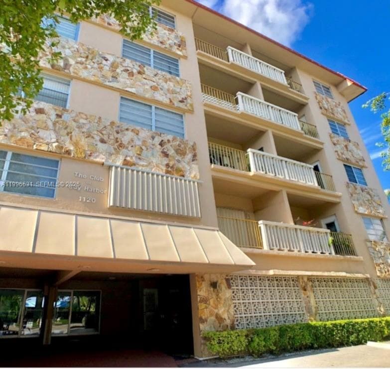 CLUB OF BAY HARBOR CONDO · #503 in Bay Harbor Islands - Photo 6