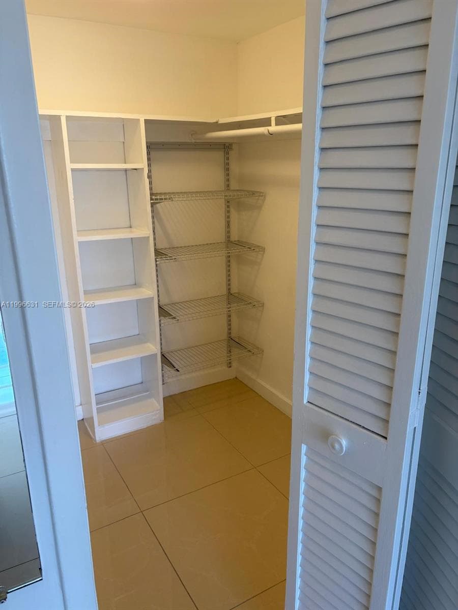 CLUB OF BAY HARBOR CONDO · #503 in Bay Harbor Islands - Photo 16