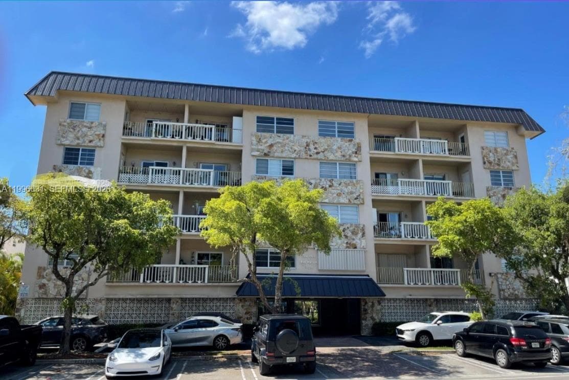 CLUB OF BAY HARBOR CONDO · #503 in Bay Harbor Islands - Photo 5