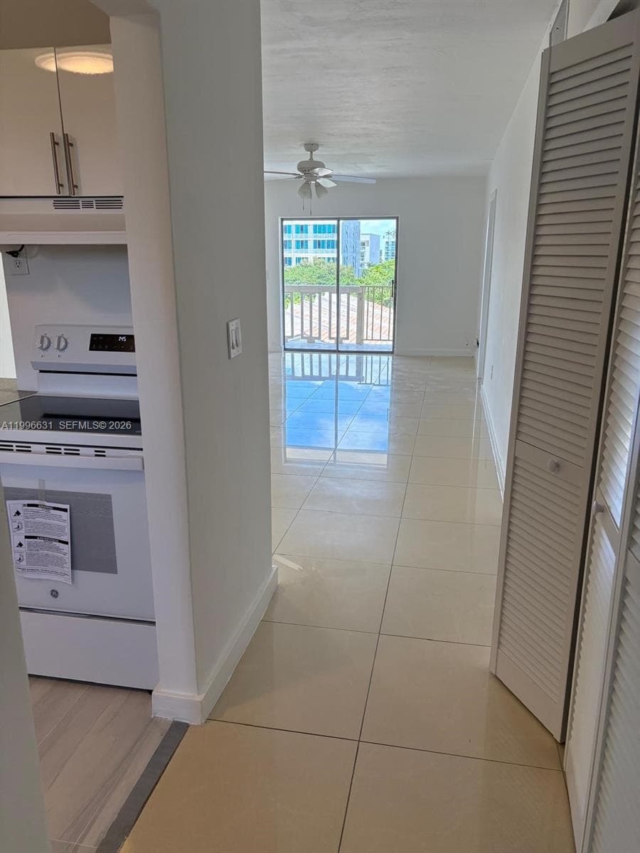 CLUB OF BAY HARBOR CONDO · #503 in Bay Harbor Islands - Photo 9