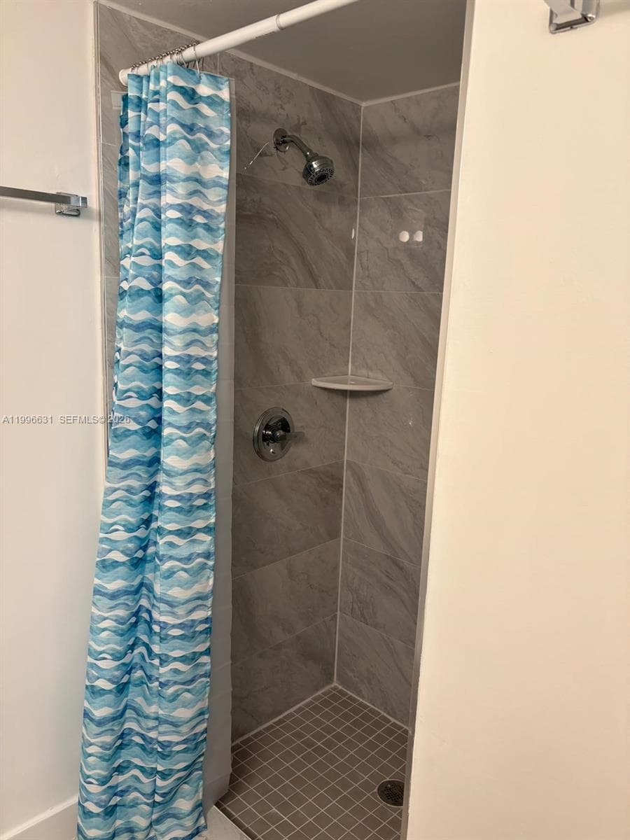 CLUB OF BAY HARBOR CONDO · #503 in Bay Harbor Islands - Photo 21