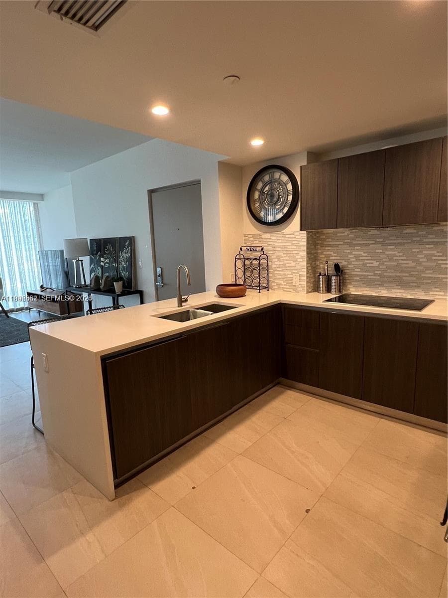 LE JARDIN HOUSE CONDO · #406 in Bay Harbor Islands - Photo 7