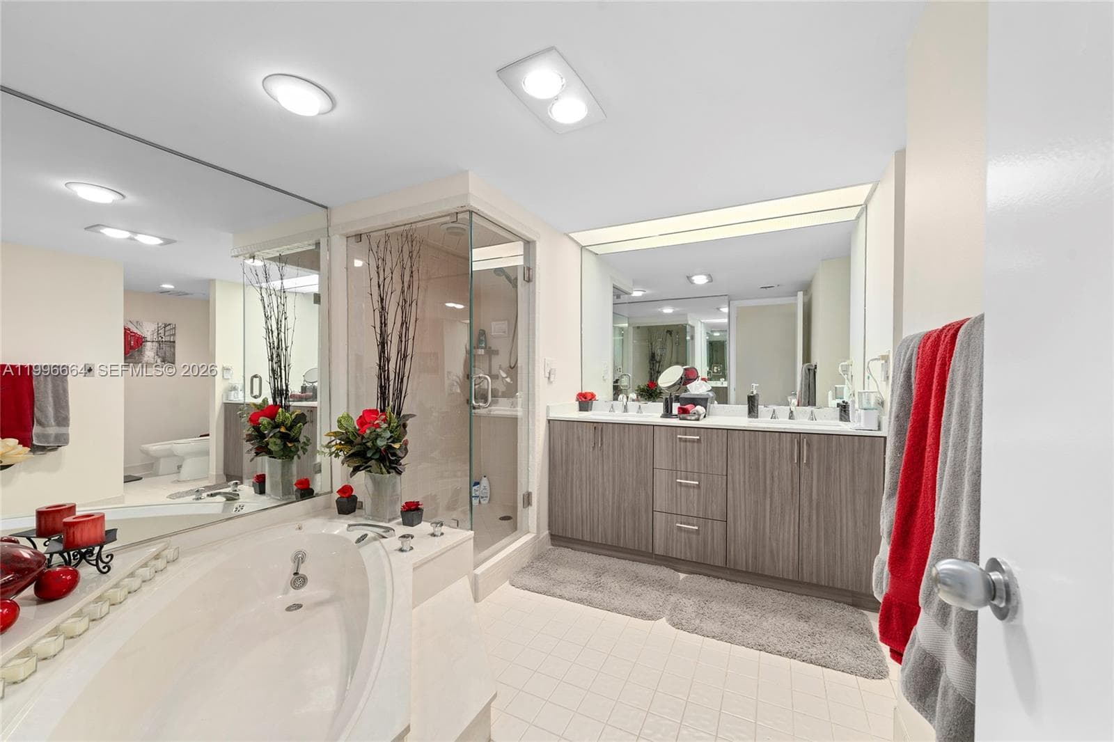 MERIDIAN OF PALM BEACH CO · #207N in Palm Beach - Photo 13