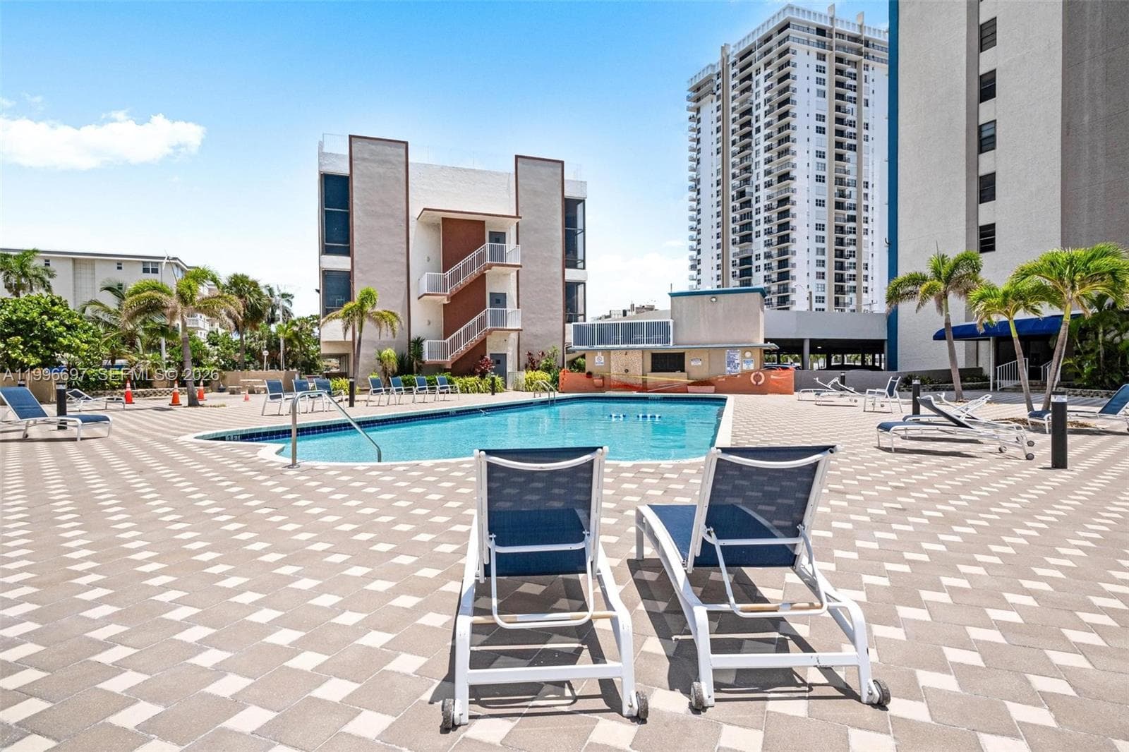 ALLINGTON TOWERS NORTH CO · #G10 in Hollywood - Photo 53