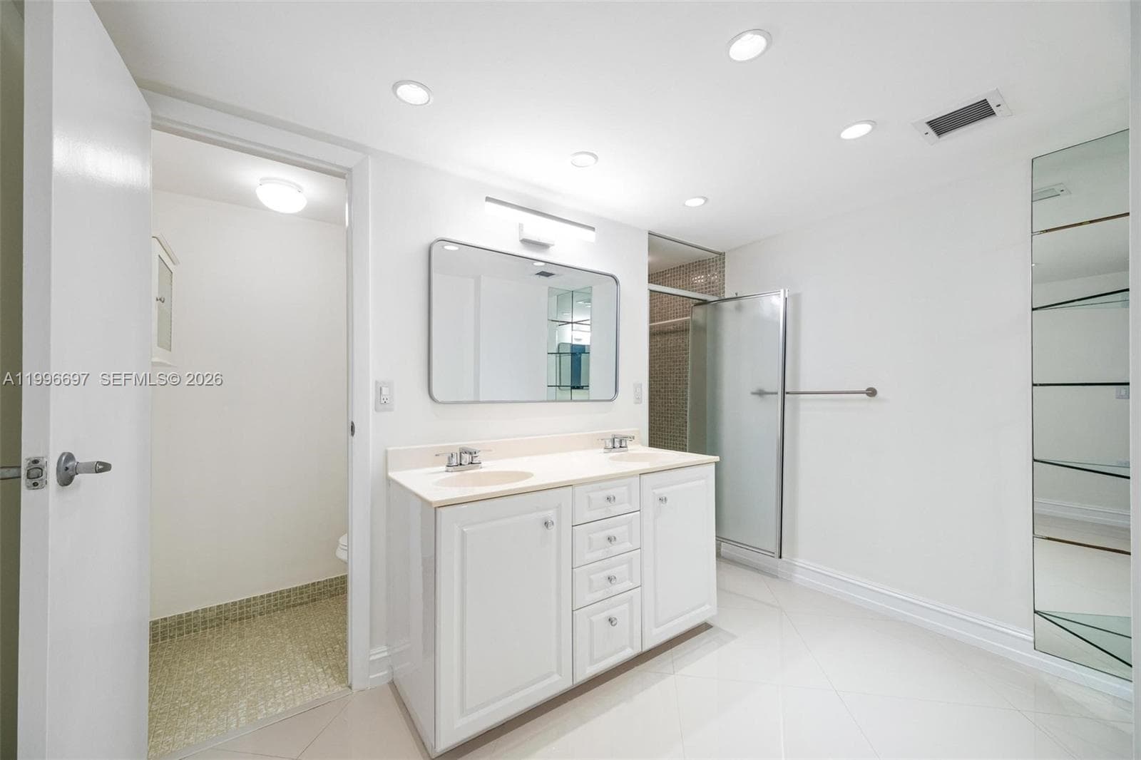 ALLINGTON TOWERS NORTH CO · #G10 in Hollywood - Photo 26
