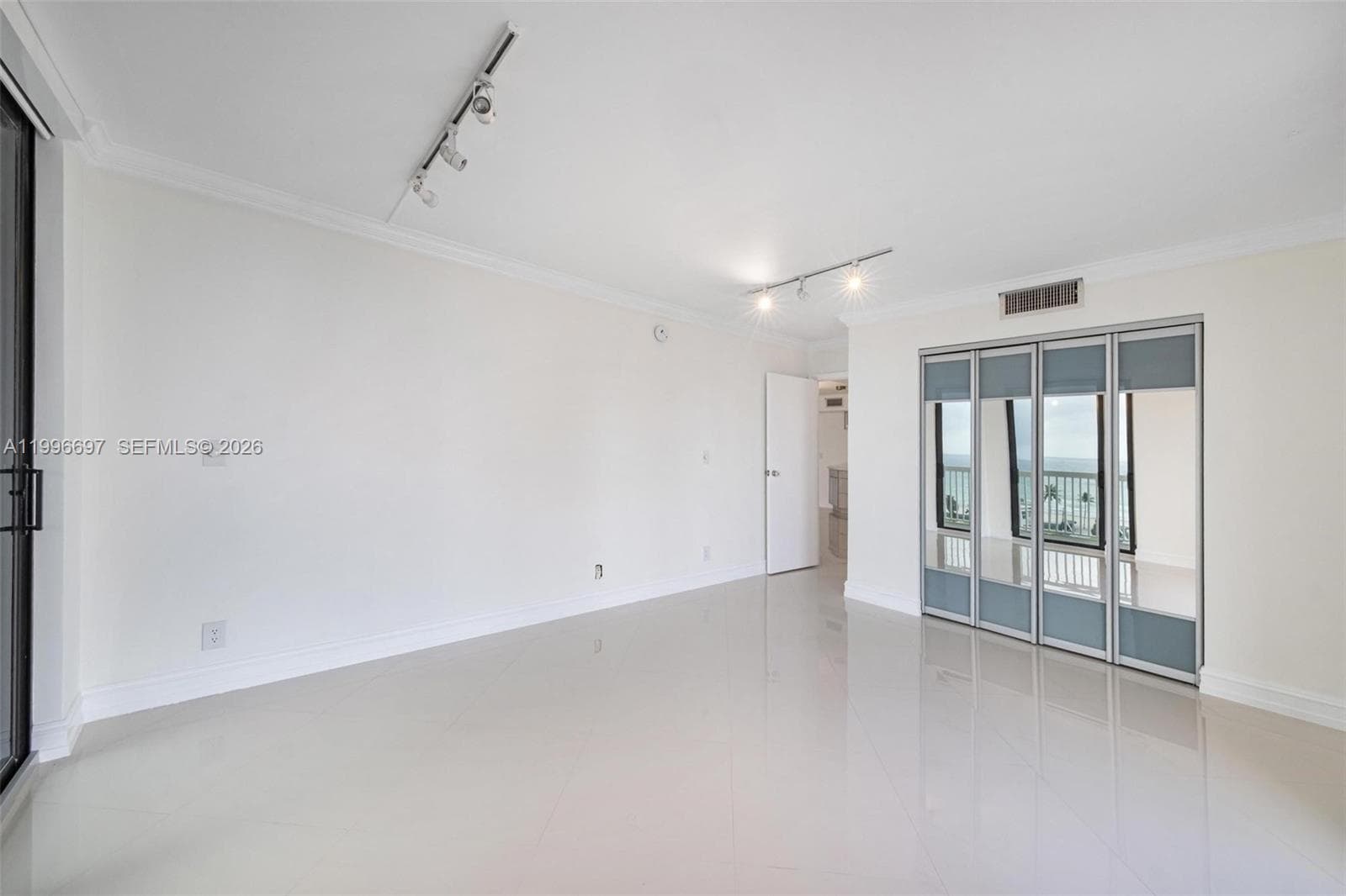 ALLINGTON TOWERS NORTH CO · #G10 in Hollywood - Photo 36