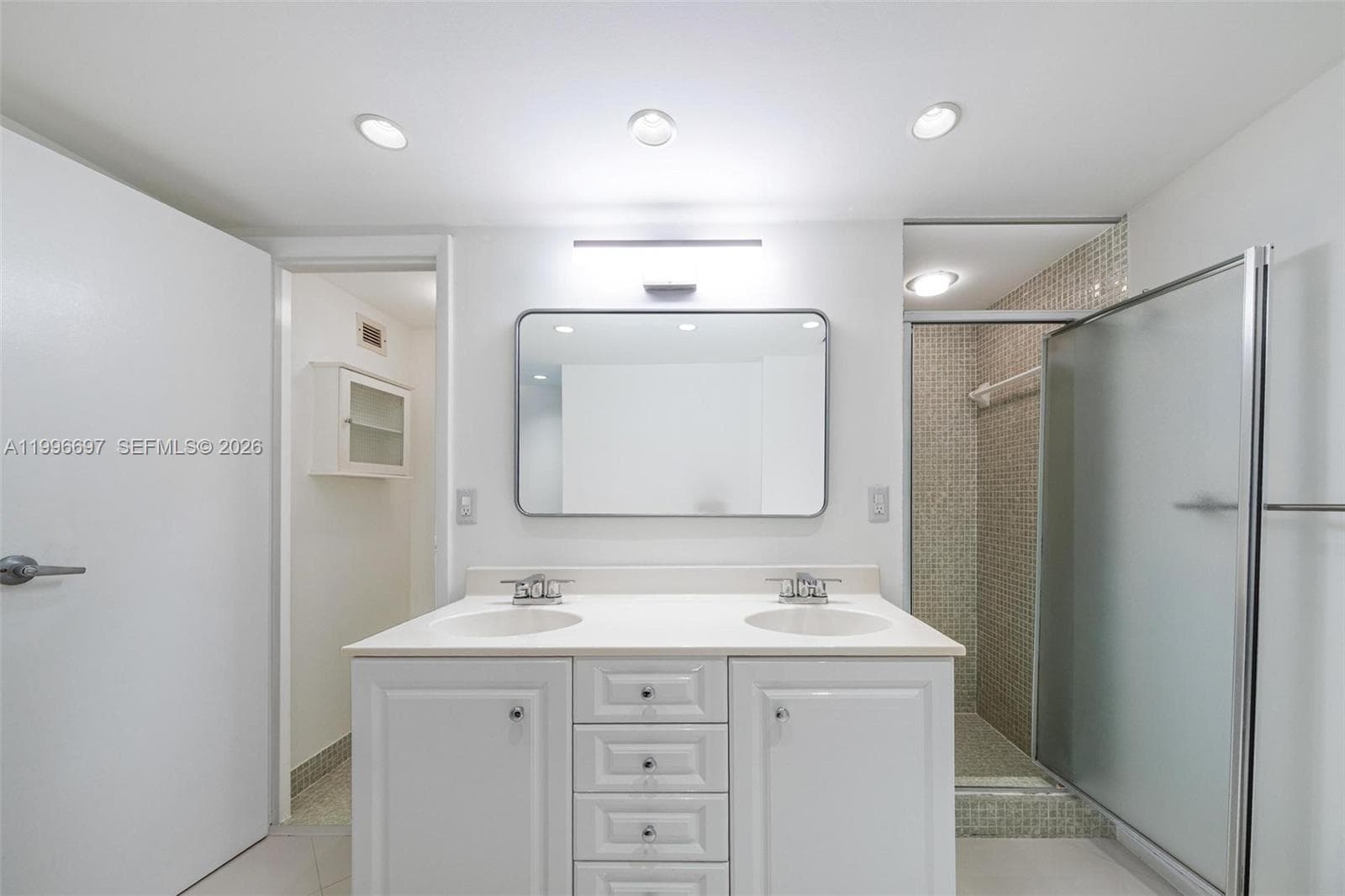 ALLINGTON TOWERS NORTH CO · #G10 in Hollywood - Photo 28