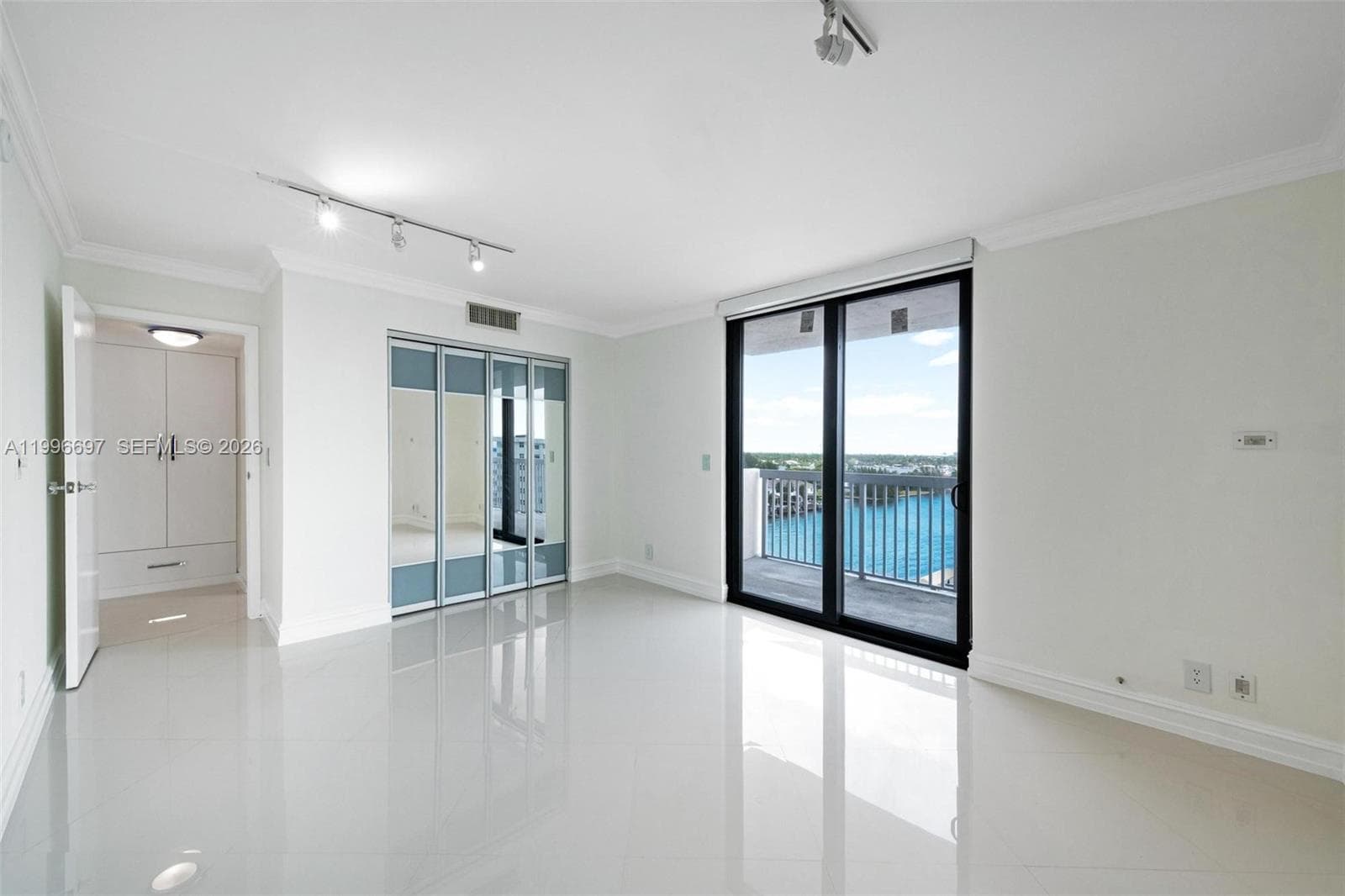 ALLINGTON TOWERS NORTH CO · #G10 in Hollywood - Photo 35