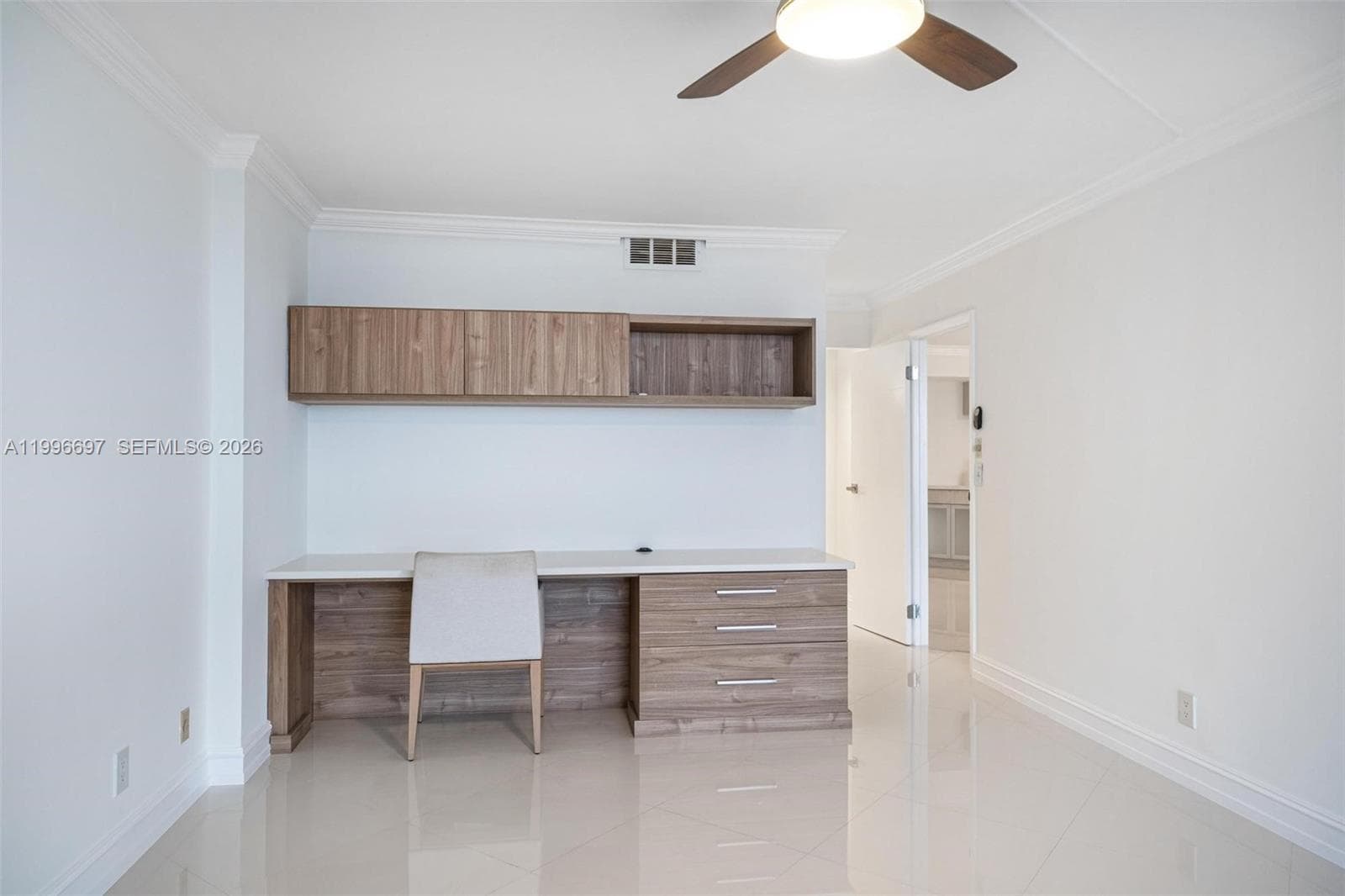 ALLINGTON TOWERS NORTH CO · #G10 in Hollywood - Photo 25