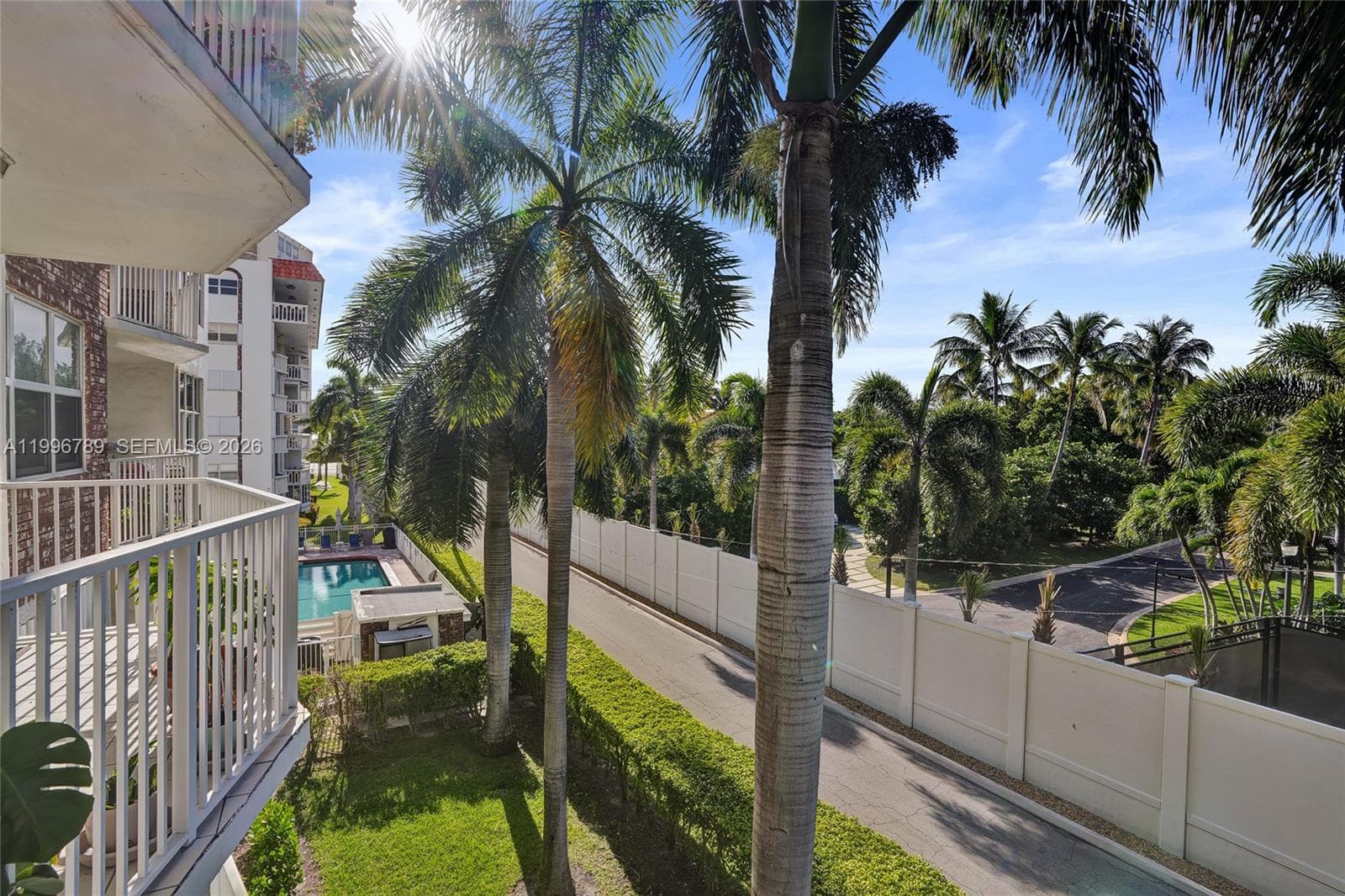 Golden View · #306 W in Hallandale Beach - Photo 6