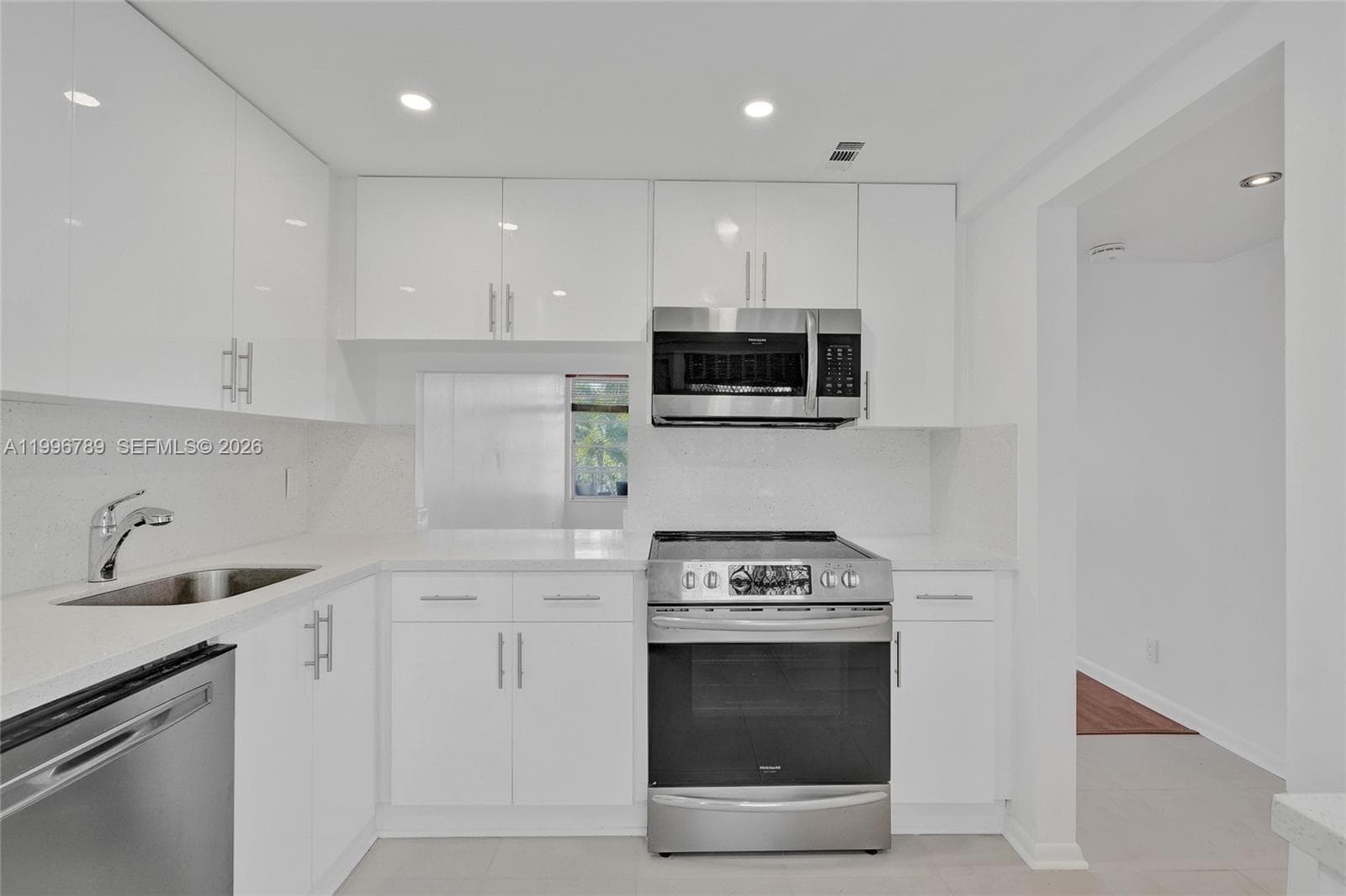 Golden View · #306 W in Hallandale Beach - Photo 14