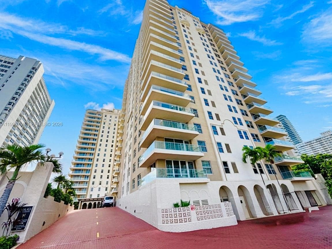 Malaga Tower II · #11C in Hallandale Beach - Photo 56