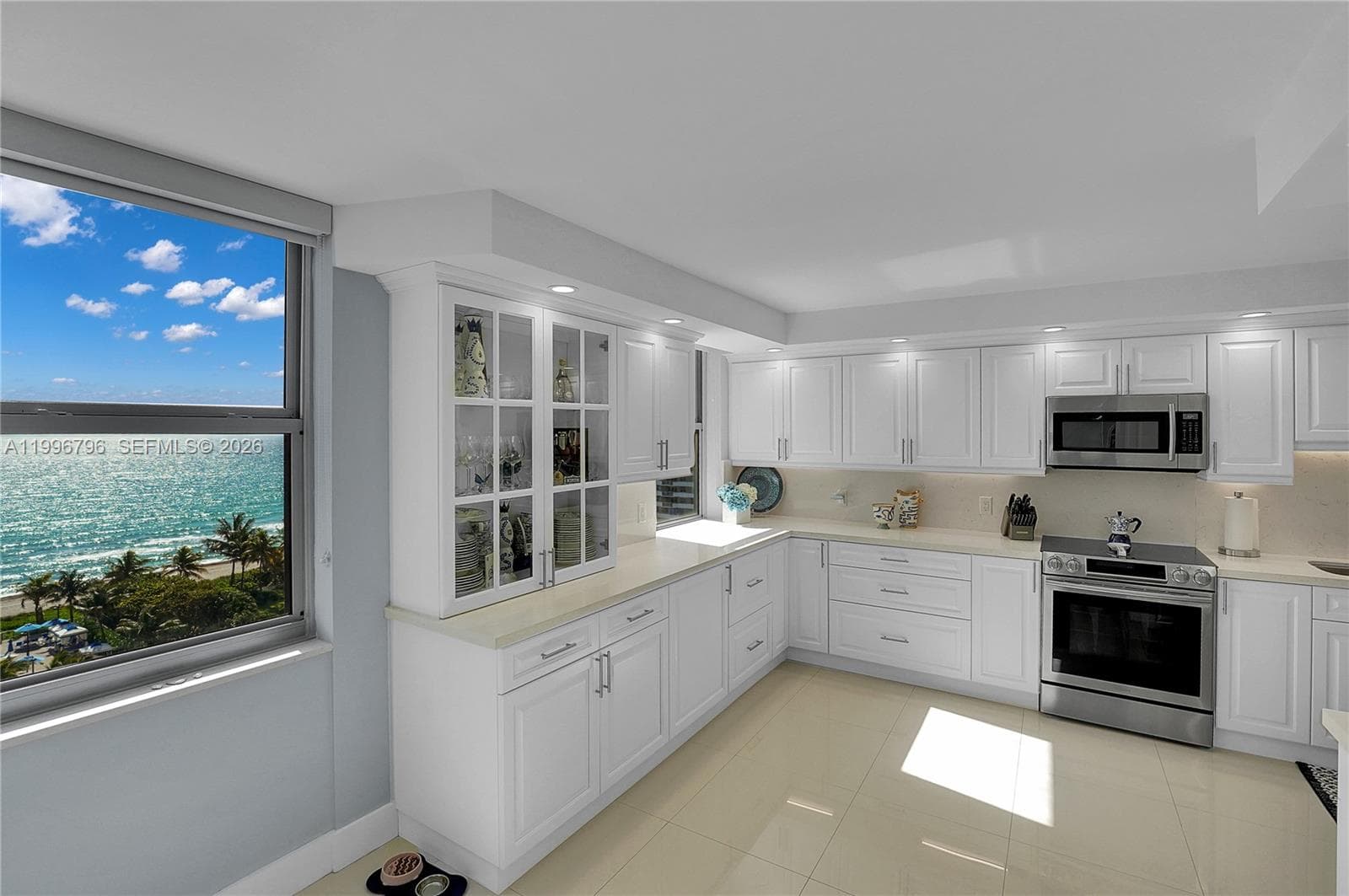 Malaga Tower II · #11C in Hallandale Beach - Photo 13