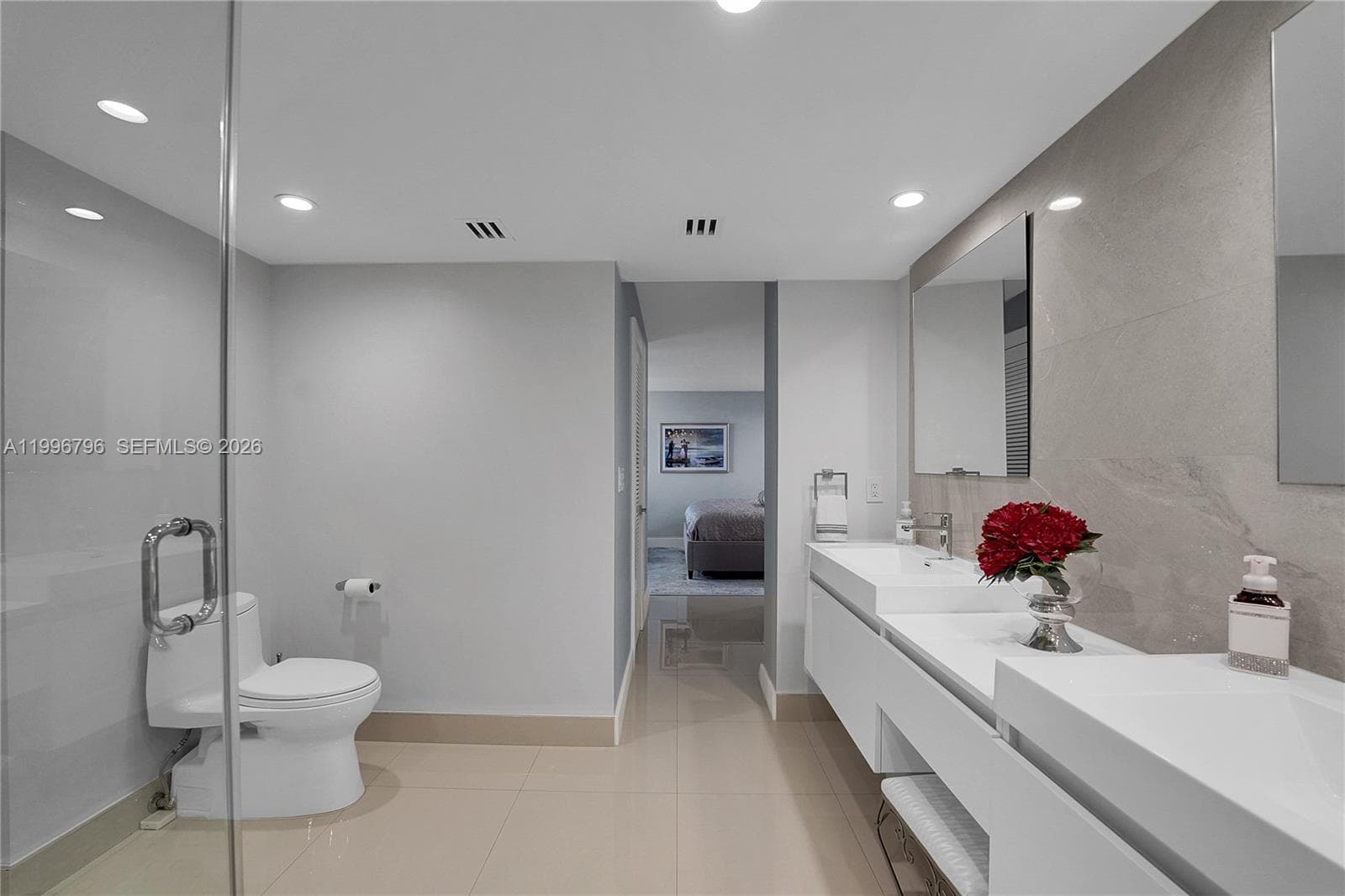 Malaga Tower II · #11C in Hallandale Beach - Photo 33