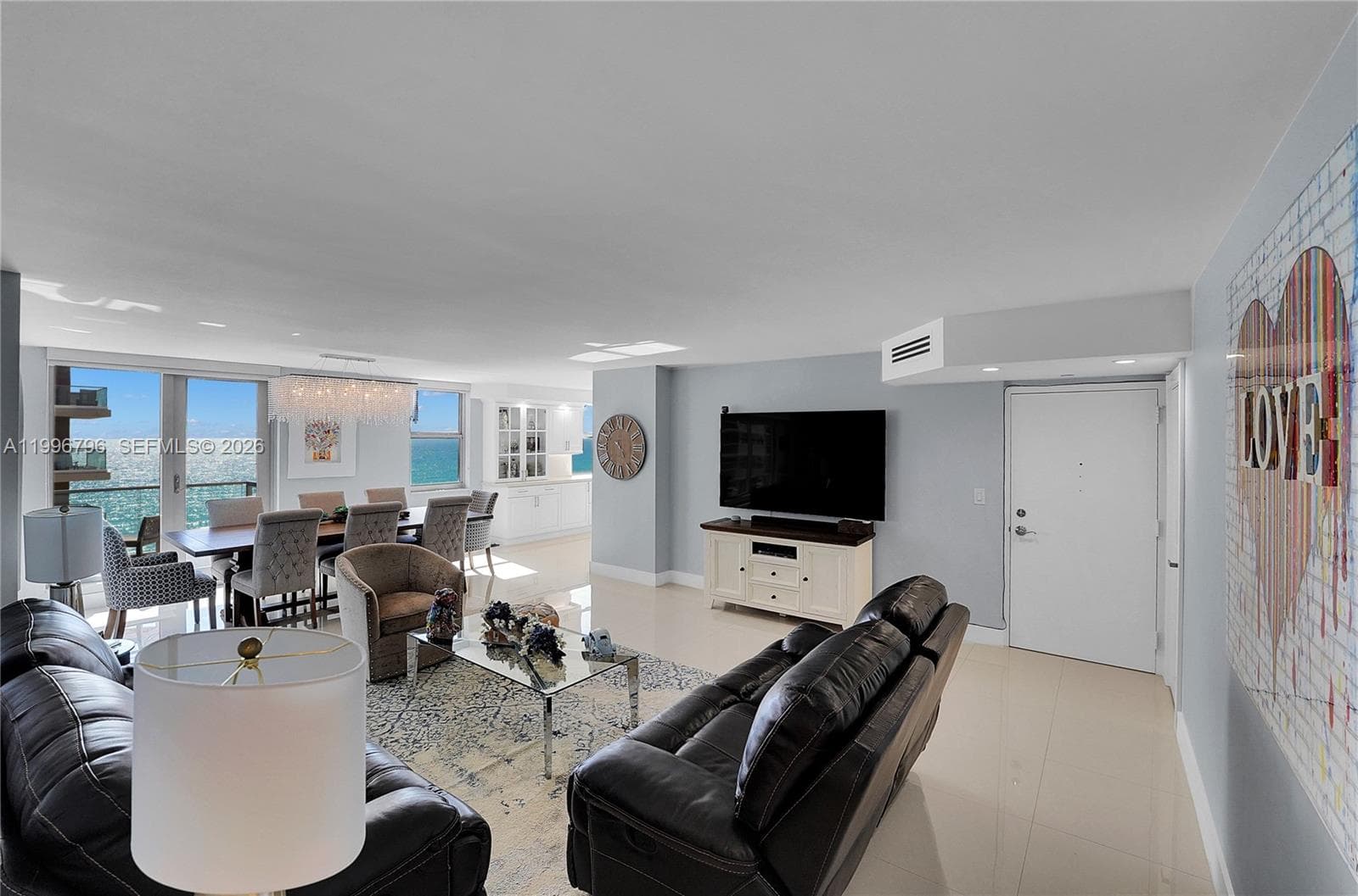 Malaga Tower II · #11C in Hallandale Beach - Photo 4