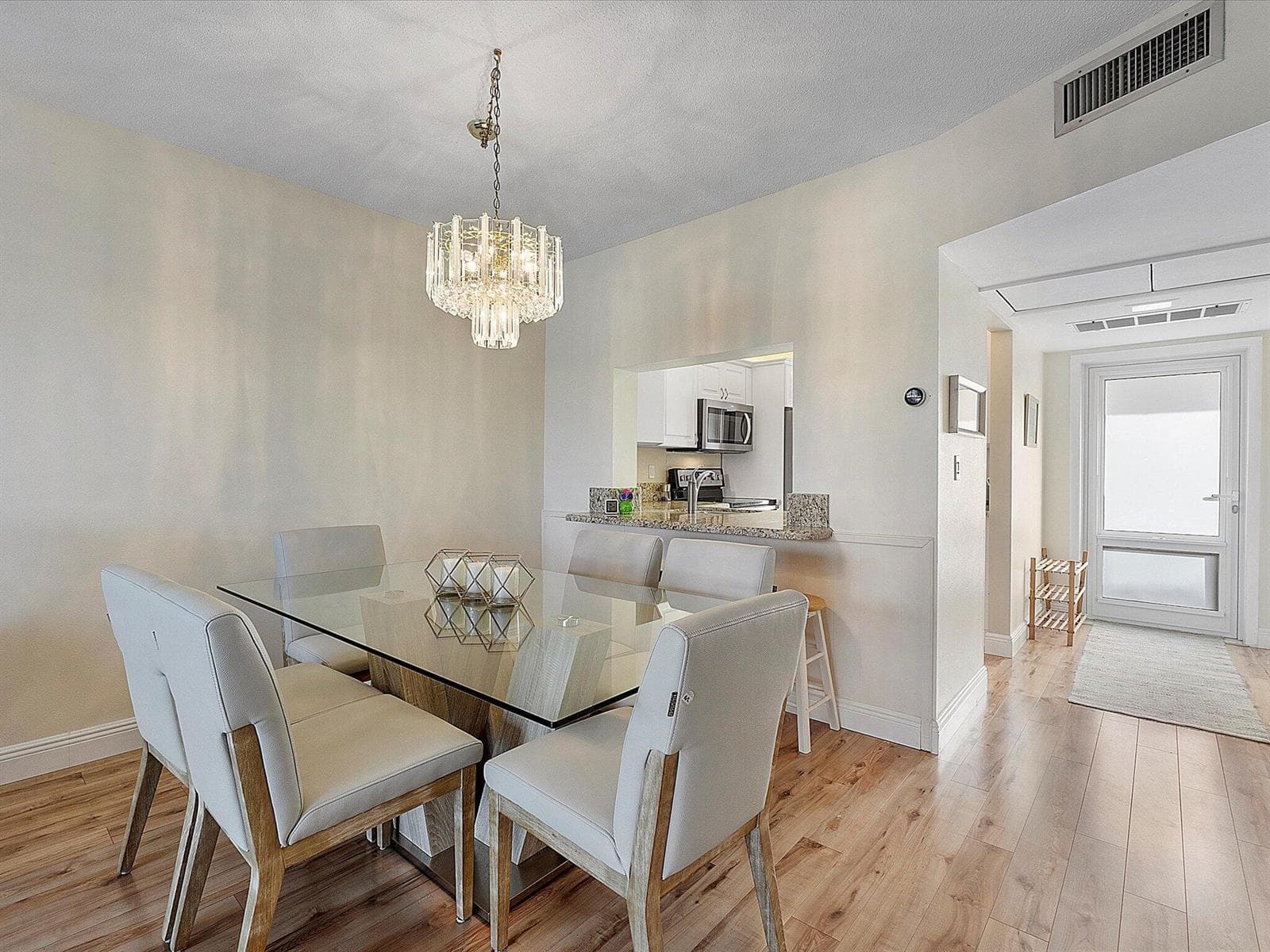 16-1481 S Ocean Blvd 315a_0016