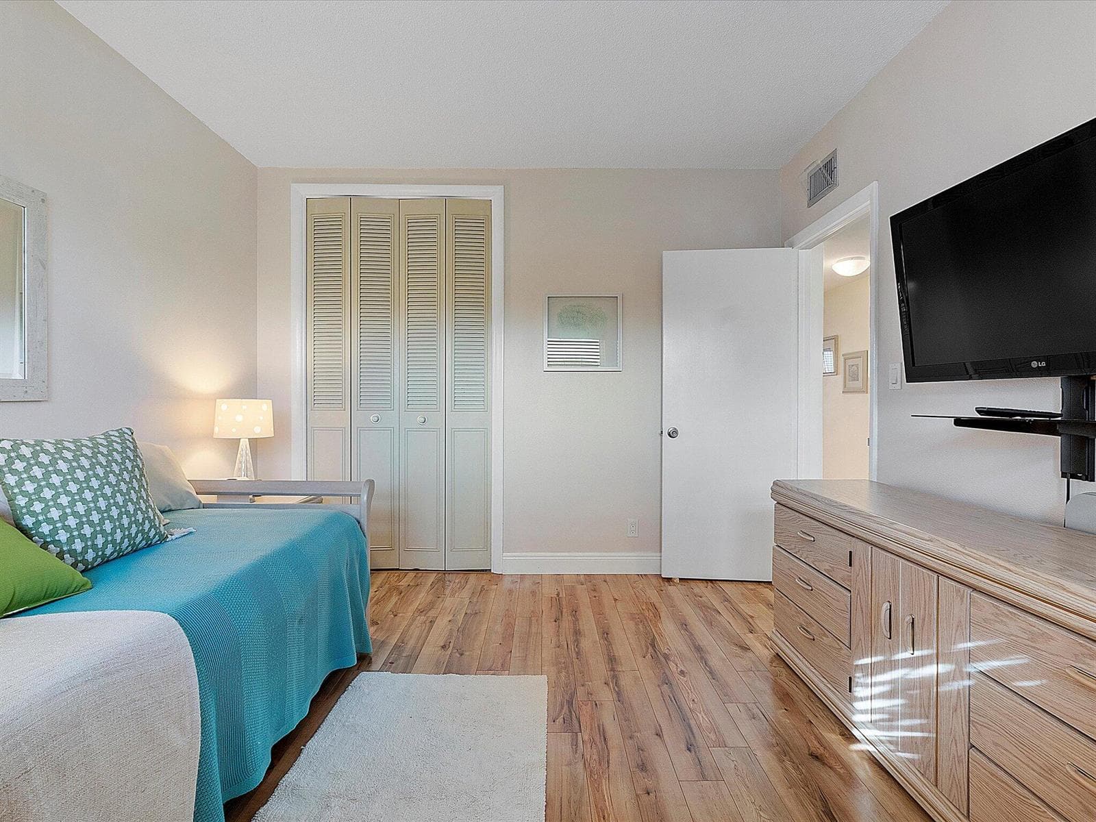 23-1481 S Ocean Blvd 315a_0023