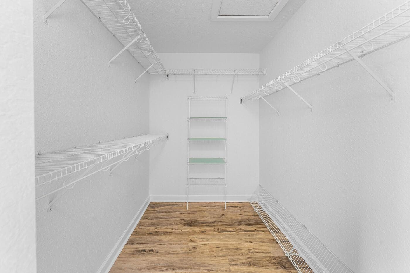 W/I Closet