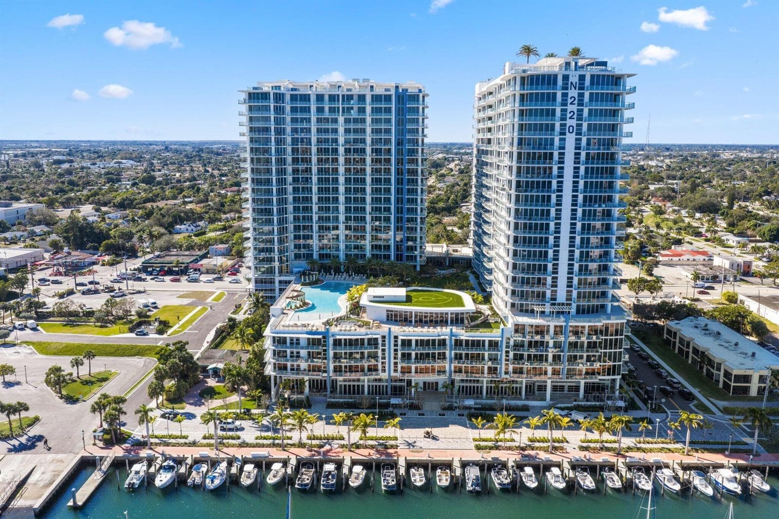 220 Lake Shore Drive - 90.JPG-SMALL