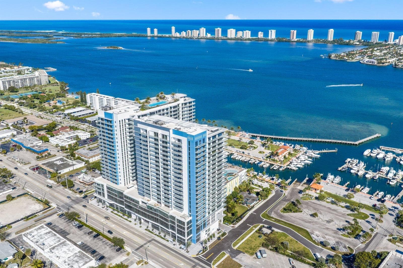 220 Lake Shore Drive - 98.JPG-SMALL
