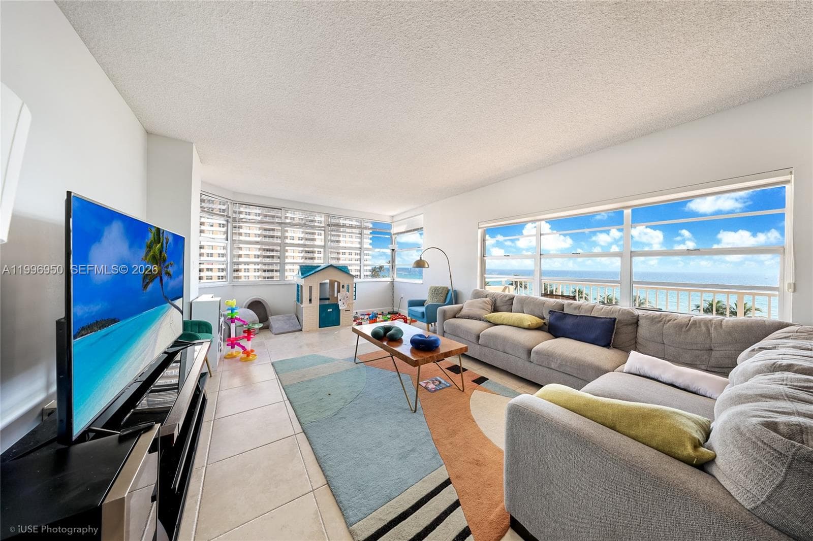 The Hemispheres · #5F in Hallandale Beach - Photo 6