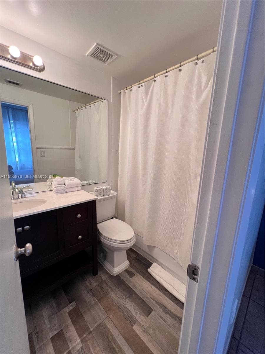 918 OCEAN DRIVE CONDO · #302 in Miami Beach - Photo 13