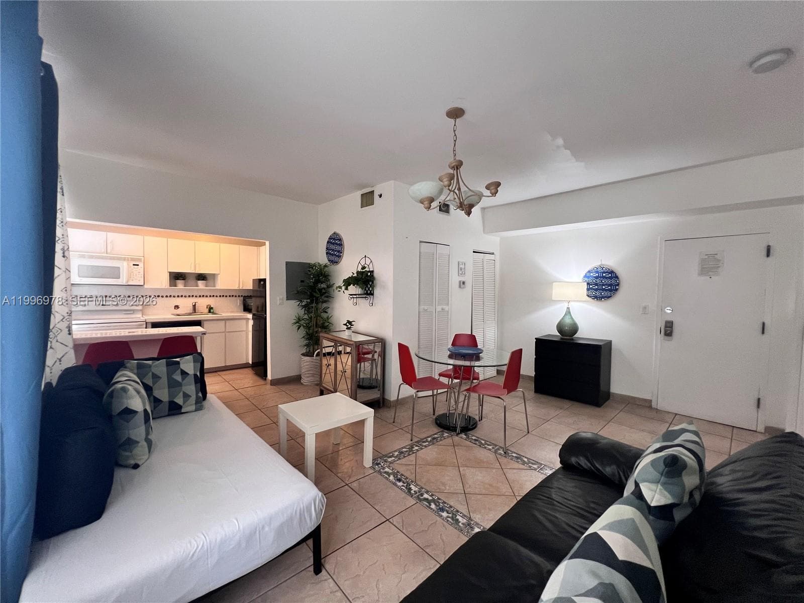 918 OCEAN DRIVE CONDO · #302 in Miami Beach - Photo 5
