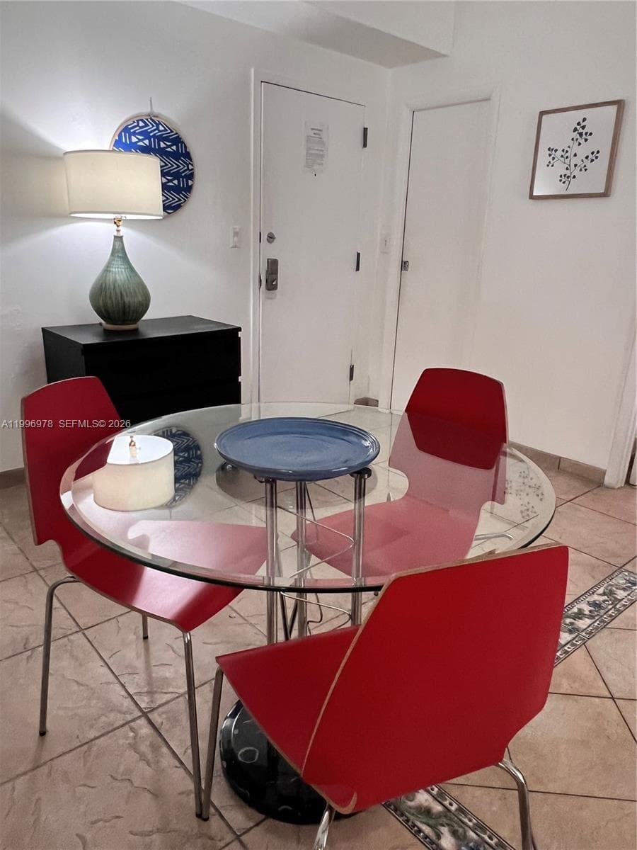 918 OCEAN DRIVE CONDO · #302 in Miami Beach - Photo 10