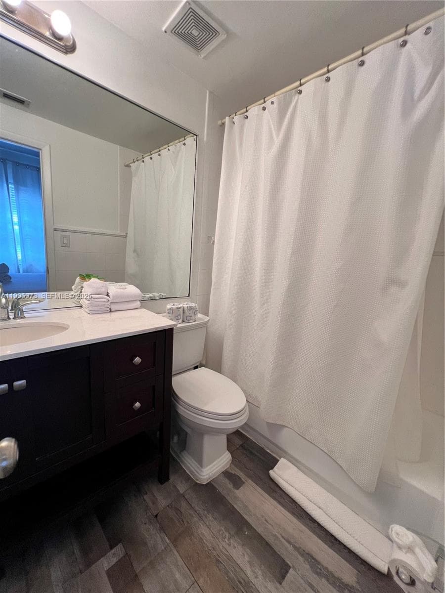 918 OCEAN DRIVE CONDO · #302 in Miami Beach - Photo 14