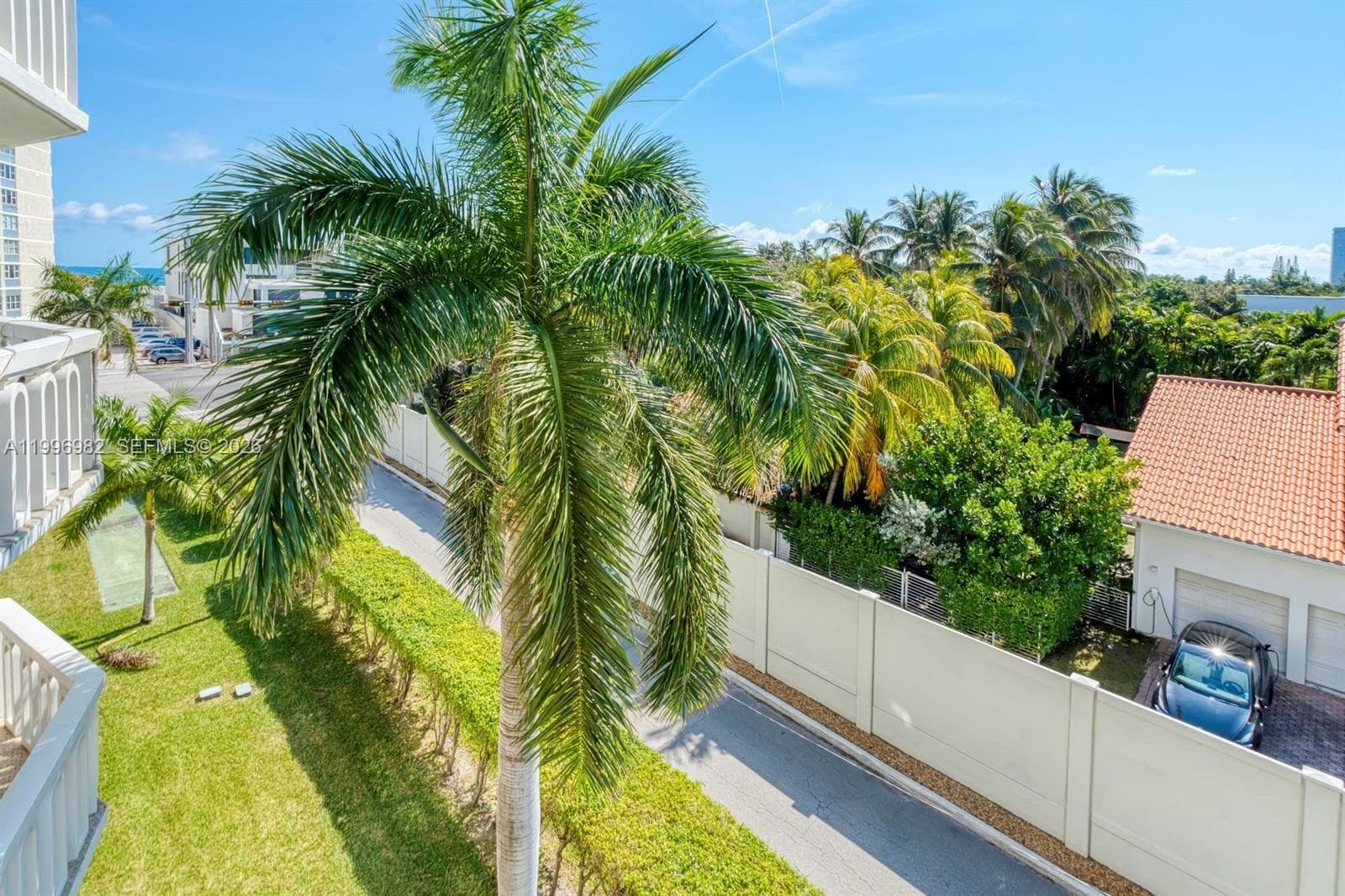 GOLDEN VIEW CONDO · #406 in Hallandale Beach - Photo 32