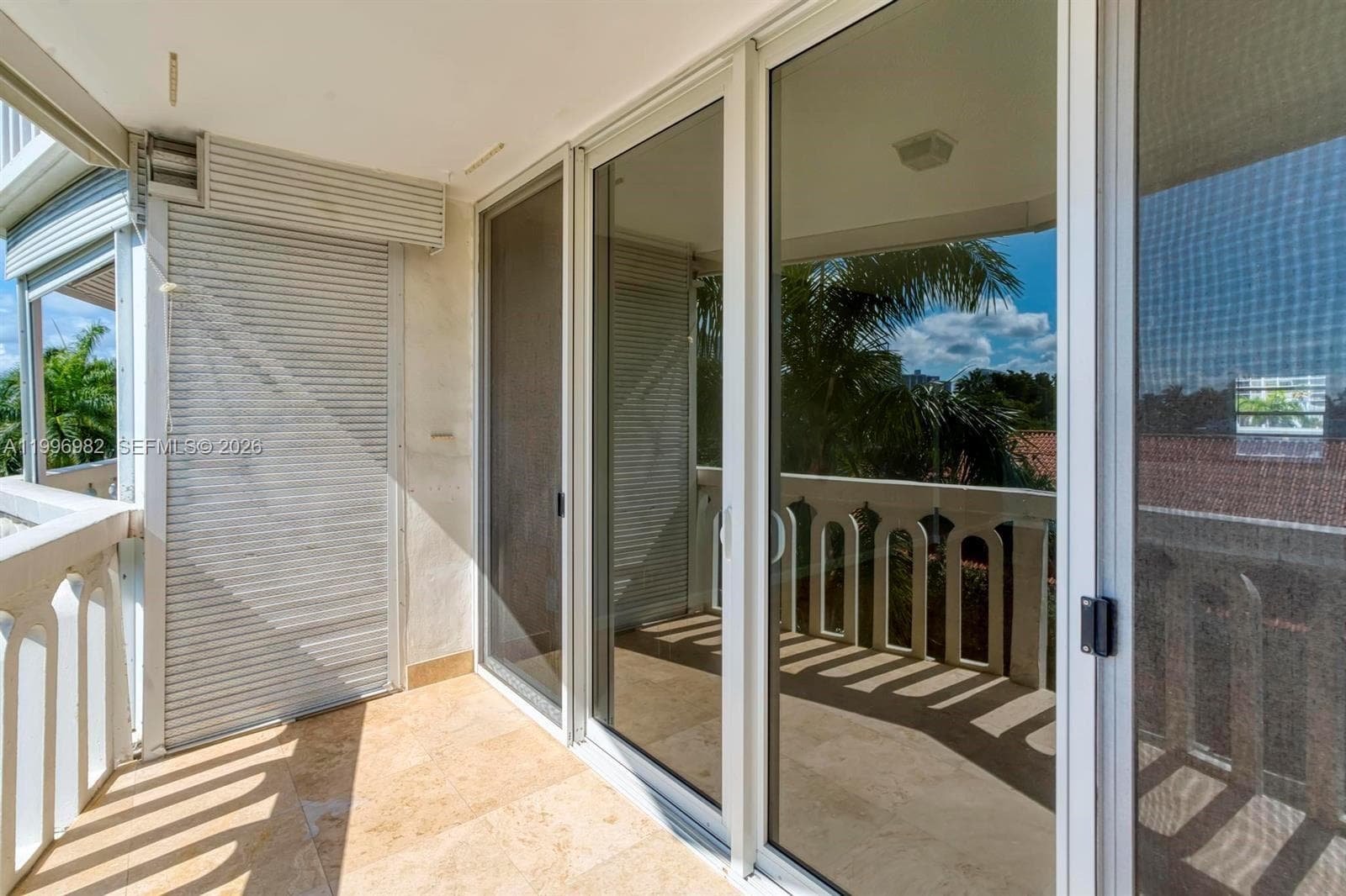 GOLDEN VIEW CONDO · #406 in Hallandale Beach - Photo 9