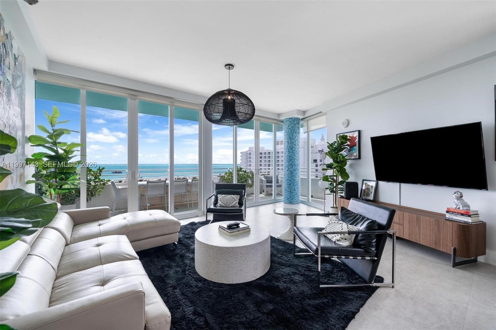 Ocean Place · #8F in Miami Beach - Photo 2