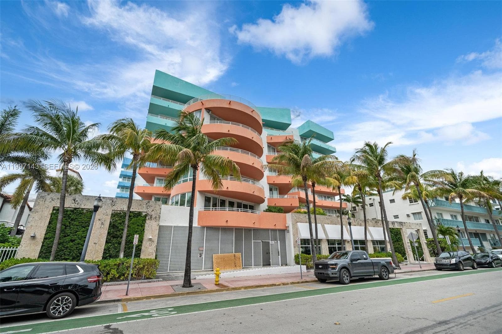 Ocean Place · #8F in Miami Beach - Photo 3